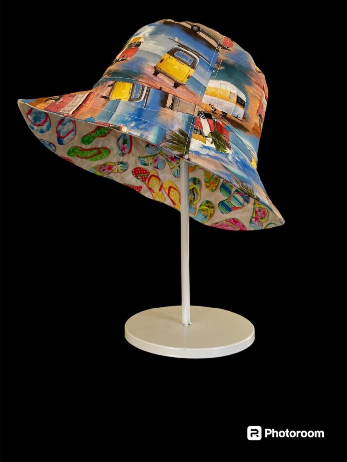 Happy Hat – Handmade Reversible Cotton Bucket Hat – Retro Camper / Thongs