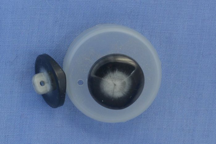 17mm Grey Shank Button (per button)