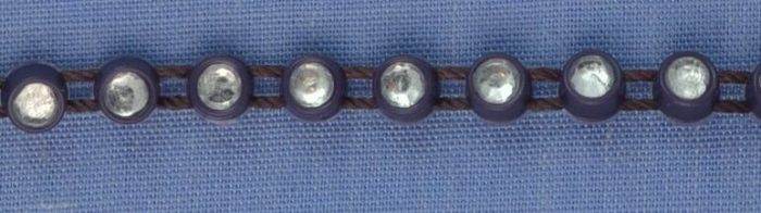 4mm Navy Diamante Trim (x 1 metre)