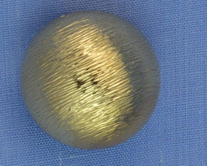 20mm Gold Domed Shank Button (per button)