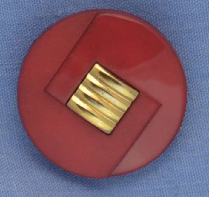 23mm Burgandy / Gold Shank Button (per button)