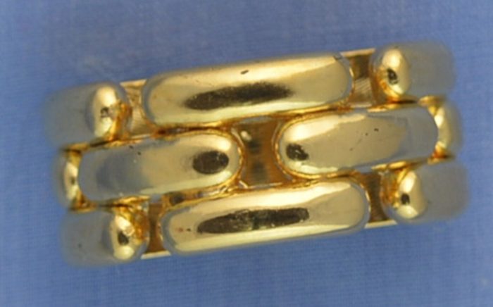 32mm Gold Semi Circular Shank Button (per button)