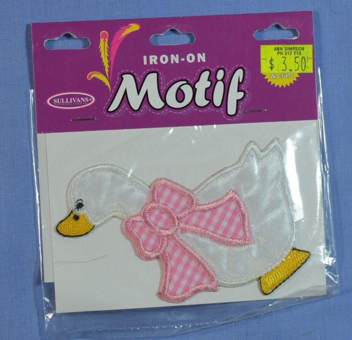 Duck with Ribbon Motif